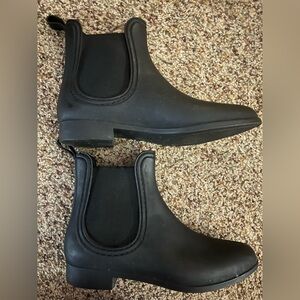 EUC Jeffrey Campbell Black Rain Boots